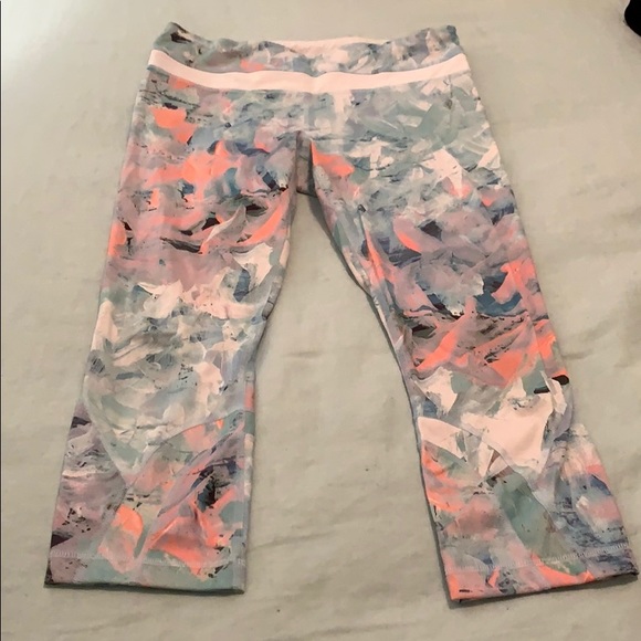 lululemon athletica Pants - RARE Lululemon Run Inspire Crop